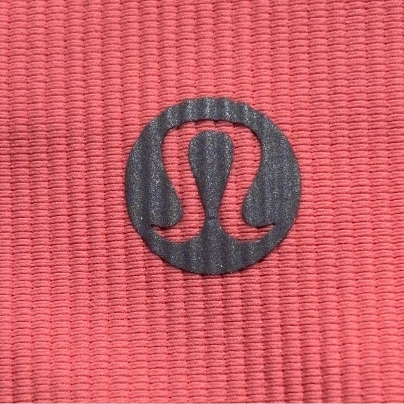Lululemon Energy Bra High Neck Long Line Rib *Medium Support, B–D Cup - Picture 3 of 5